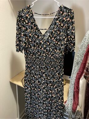 Black Floral V-Neck Smocked Midi Dress in Peach and Cream